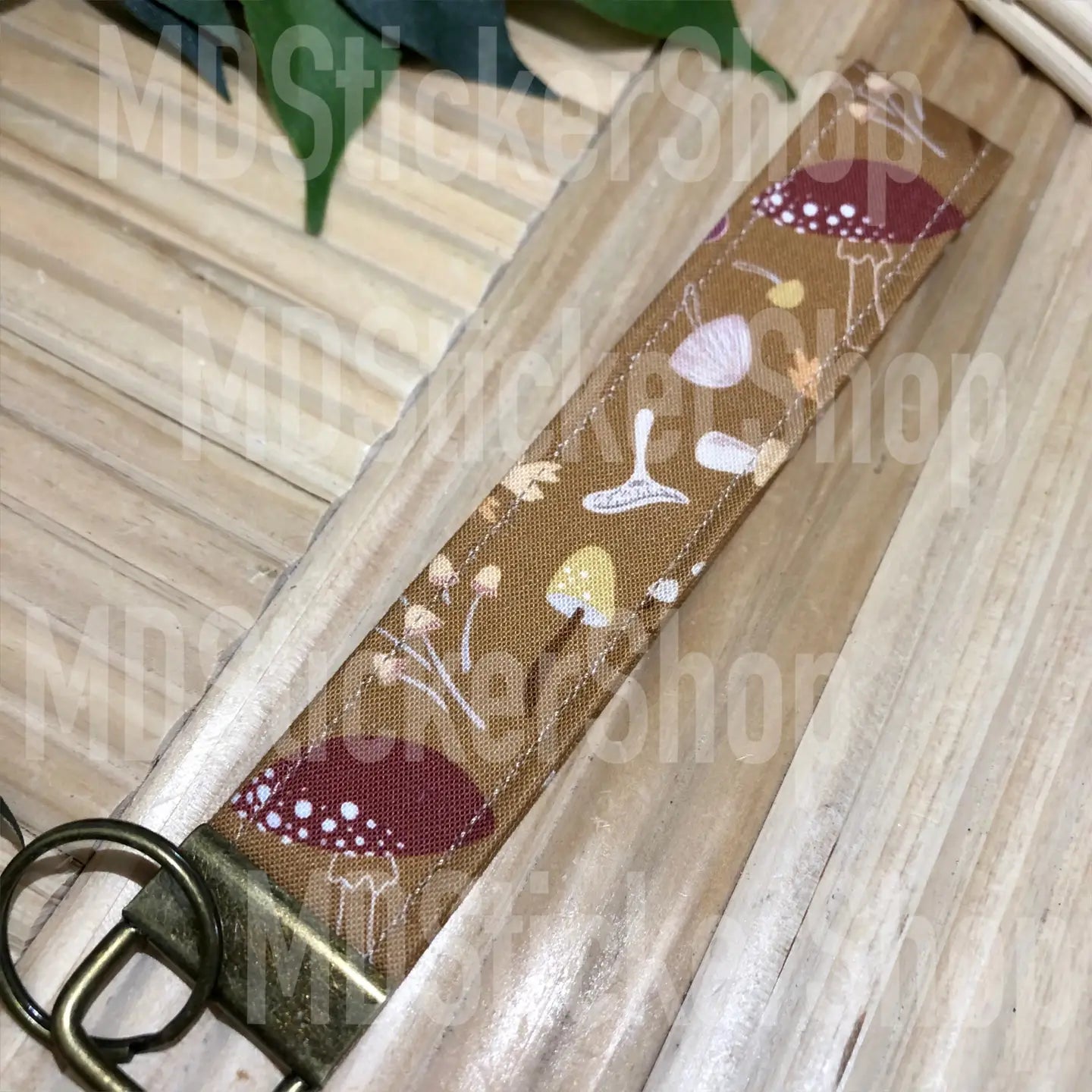 Wristlet Keychain | Brown Mushroom