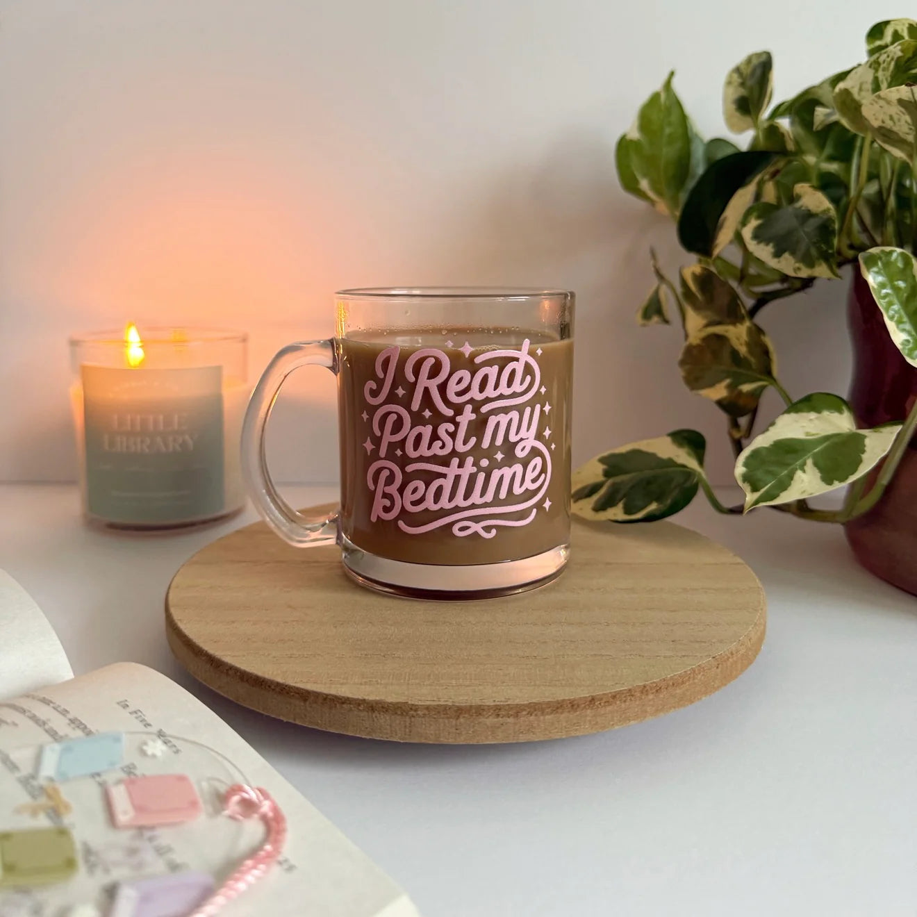 Glass Mug | I Read Past My Bedtime